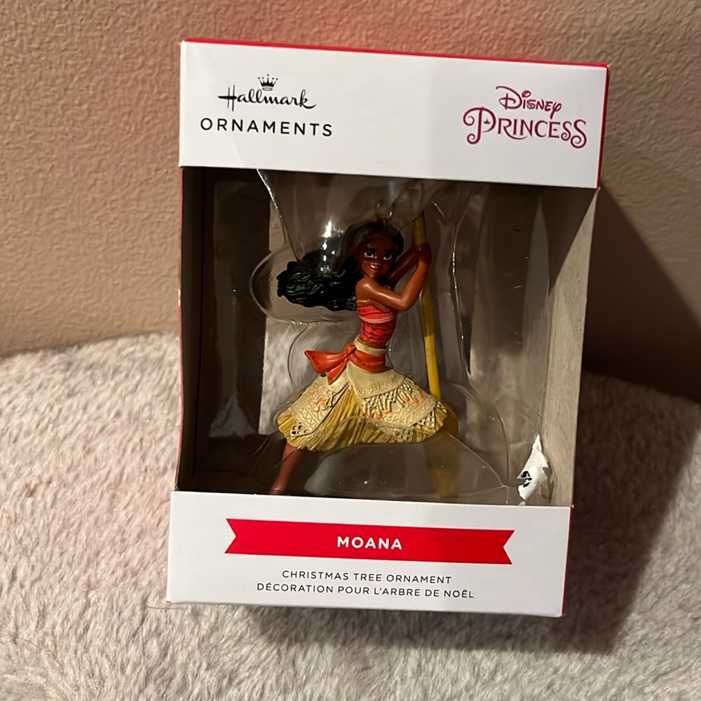 Hallmark Disney Moana ornament brand new